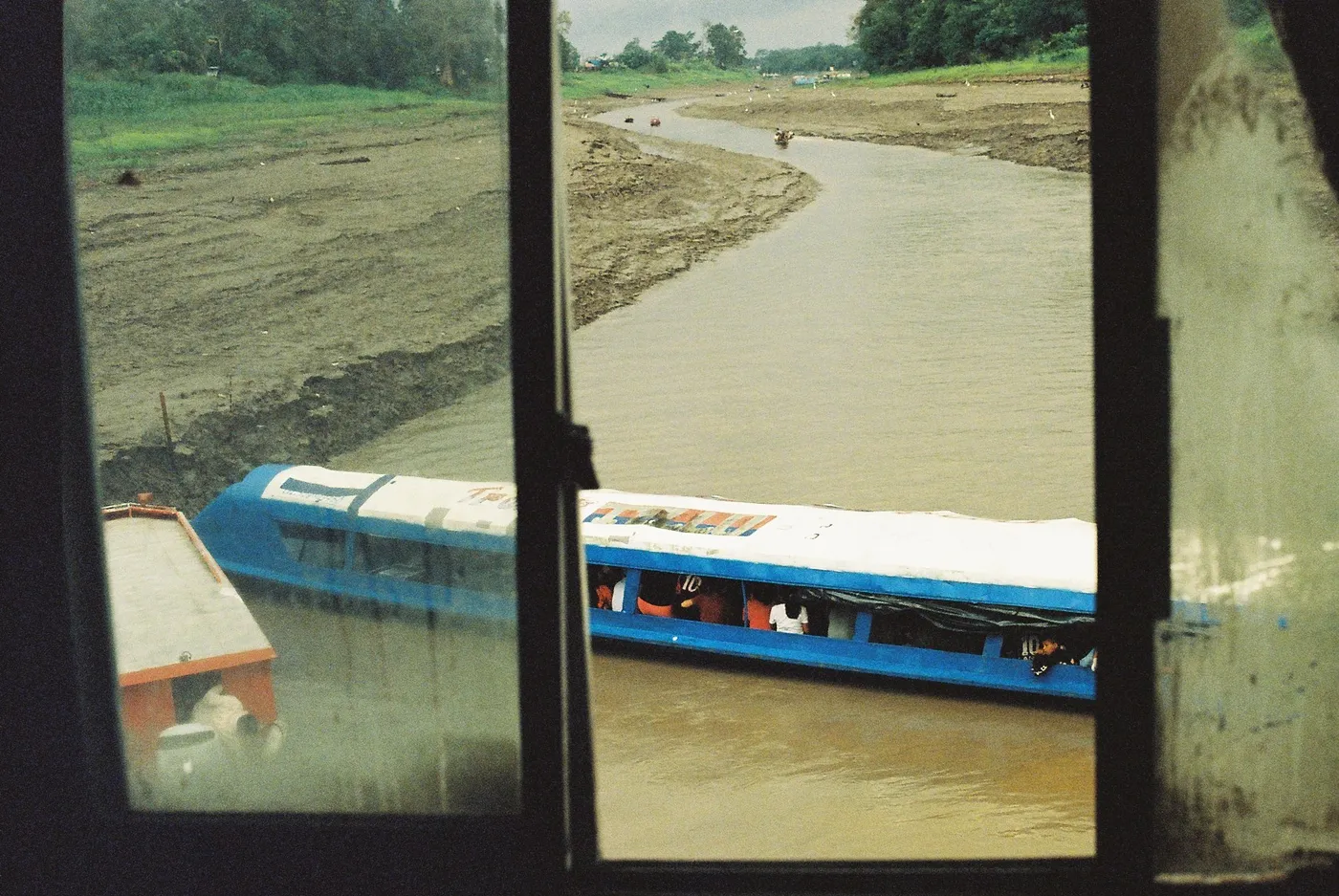 Amazon River Slow Boat — photo 30