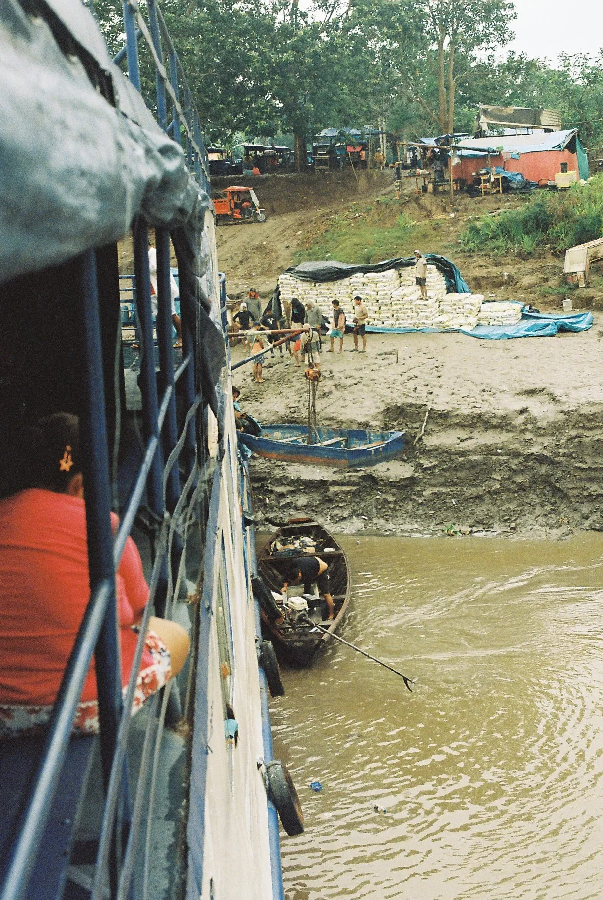 Amazon River Slow Boat — photo 37